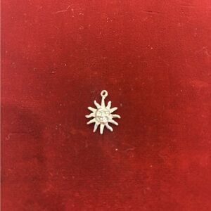 925 Sterling Silver Happy Sun Face Charm Sunburst Pendant